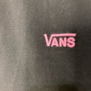 It a size S it stretches it fit for a person that is an L